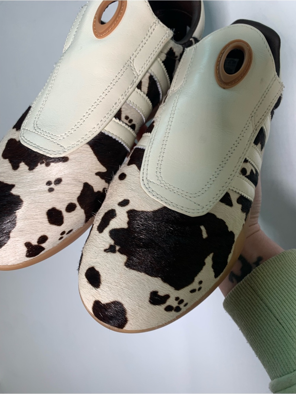 adidas Originals Taekwondo Mei sneakers in cow print real dyed cow fur size 9 - Picture 7 of 14